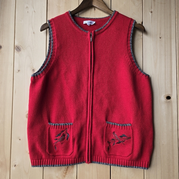 Northern Reflections Jackets & Blazers - Northern Reflections Red Zip Up Knit Sweater Vest Birds Cardinals Womens Large
